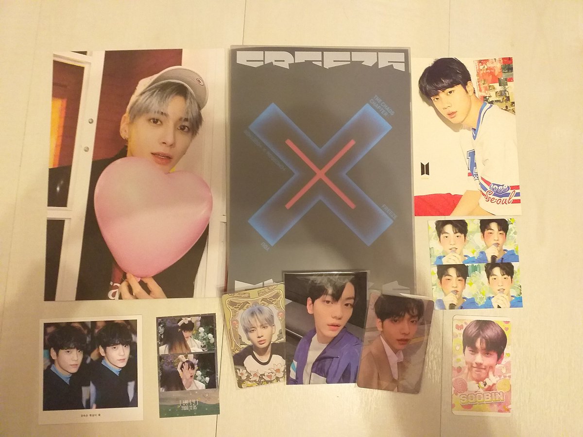 jetaimeyunki's tweet photo. Finally got my TXT album from last year, thank you very much @HARU_GOs for everything you did for me in the mean time, it means a lot to me ❤
And thank you @LyasGO for being such a nice distributor (and for the candies that I already ate lol) 🥰 https://t.co/1meYmDvXqG