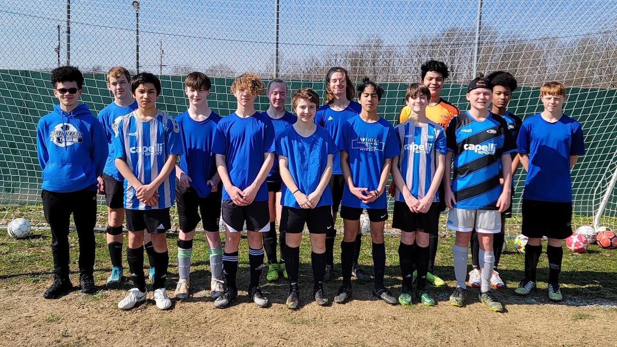 A fine afternoon for an inter-club scrimmage  between U15 &amp; U17 to test our TRACE cameras before season games.
#rushsoccer #kyrushhardin2007 #kyrushhardin2005