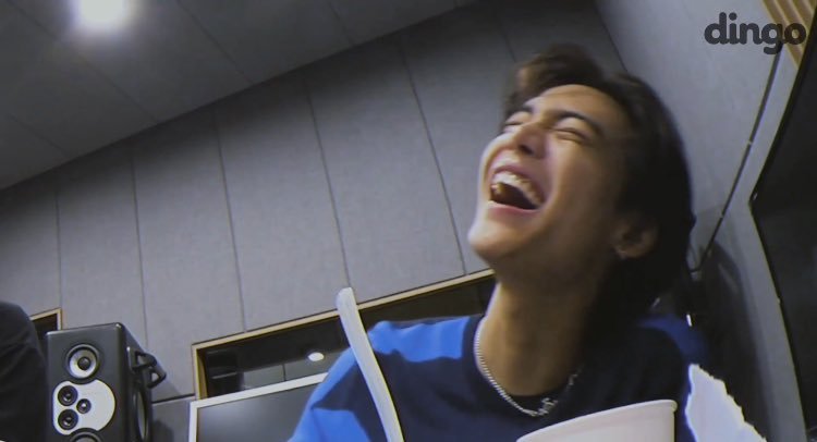 hourlyjaewon's tweet photo. miss u :( https://t.co/2JffV7gvC0