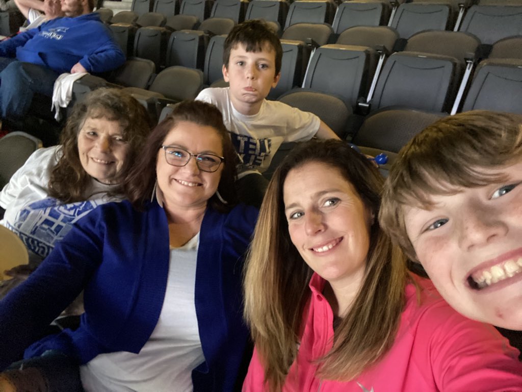 KristinW04's tweet photo. #Gojays https://t.co/uKPSUlgmlE