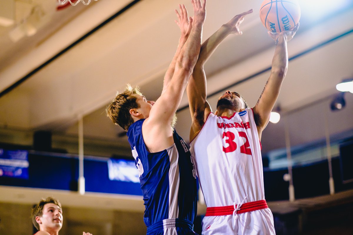 WabashCollege's tweet photo. Let's continue to cheer on @WabashBBall as they go against Emory University tonight at 7:10 PM!! 
You can stream it at https://t.co/CNJd7iEbHp 
#WAF #Unrivaled @wabashathletics https://t.co/dftZraSpZZ