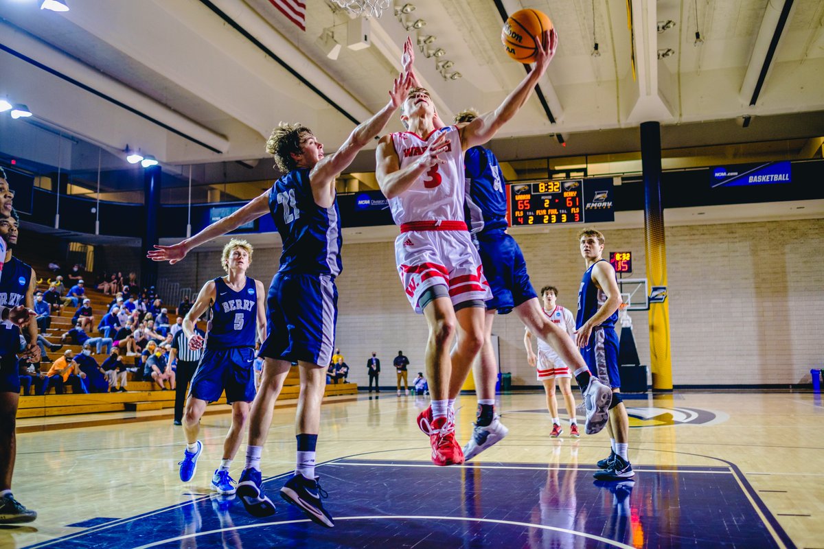 WabashCollege's tweet photo. Let's continue to cheer on @WabashBBall as they go against Emory University tonight at 7:10 PM!! 
You can stream it at https://t.co/CNJd7iEbHp 
#WAF #Unrivaled @wabashathletics https://t.co/dftZraSpZZ