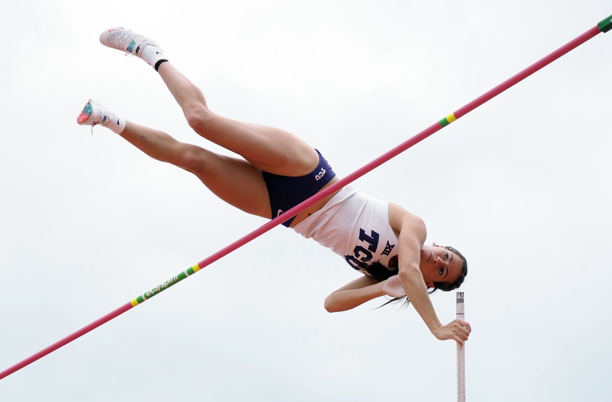 Another school record for Kasey‼️

She breaks her second school record in eight days and is now the outdoor record holder in the pole vault with a height of 4.20m (13-9.25)!

#GoFrogs | <a href="/kcjstaley/">kc</a>