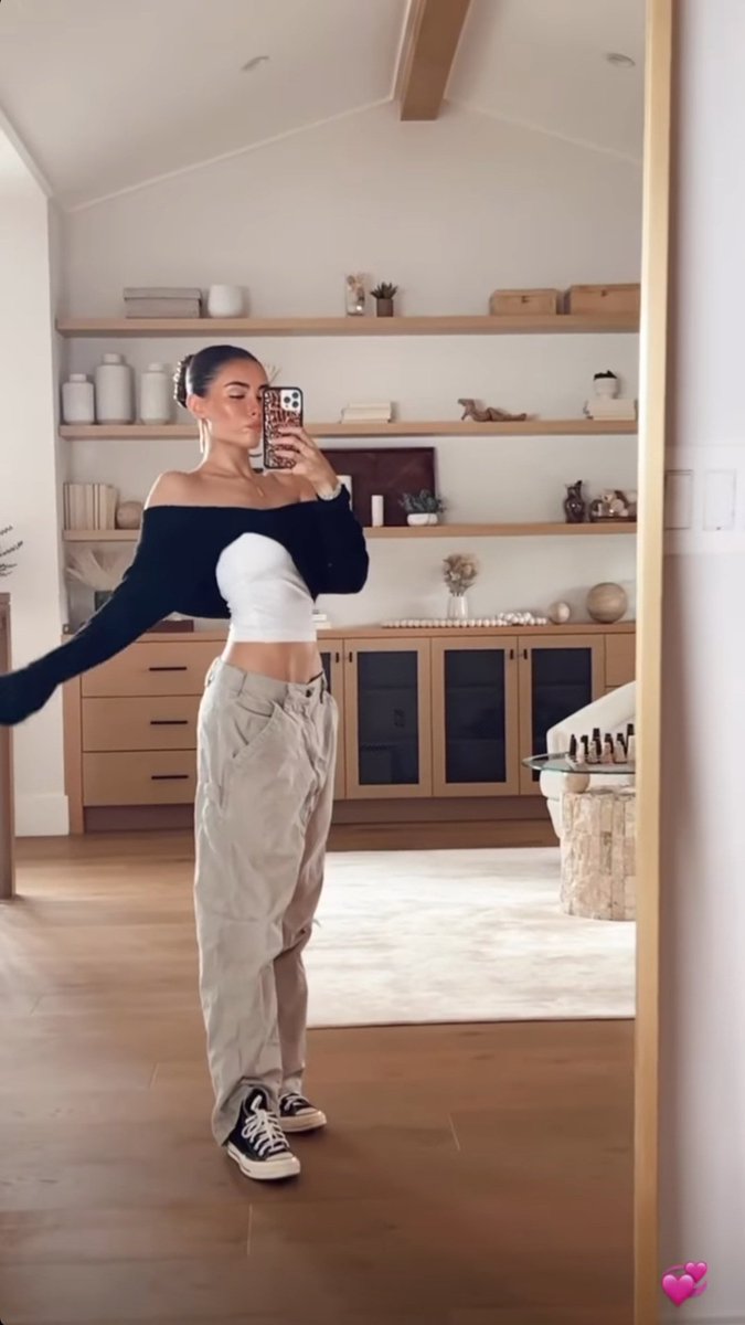 MadsBeerPosts's tweet image. Birthday girl 🤍