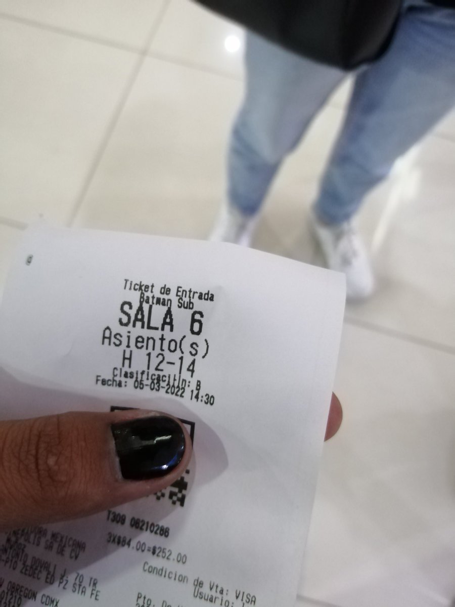 ORDNAJELA_777's tweet photo. Me gusta venir al cine.
#TheBatman #TheBatmanMovie #Catwoman #Riddler 
#Batman https://t.co/uRDOI3Y9Fq