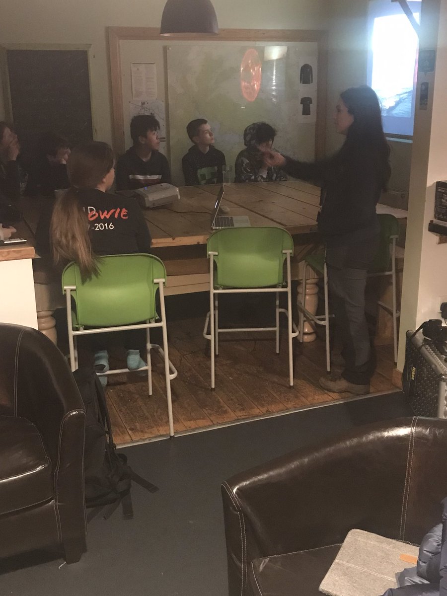 Tonight we are thrilled to welcome Naz from <a href="/kielder_obs/">Kielder Observatory</a> to talk to us about cosmology. Our students are asking all those big questions they want answered about space, galaxies and the Sun. <a href="/SkegGrammar/">Skegness Grammar School</a> #SGSfamily