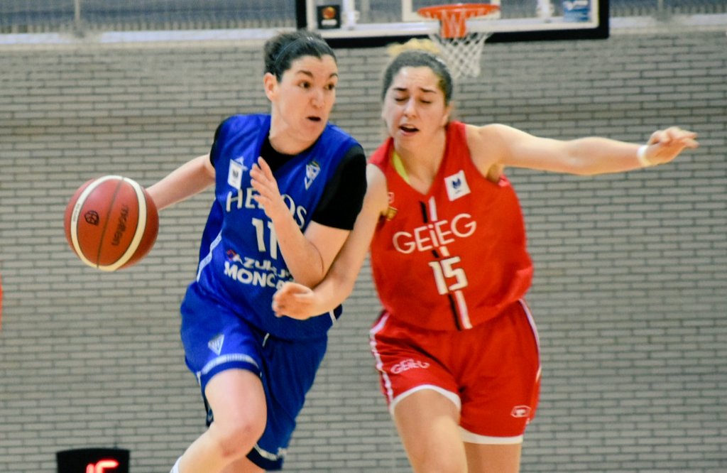 callaved's tweet photo. @CNHeliosBasket Unas 📸 del partido https://t.co/OcQ4tYXFkO