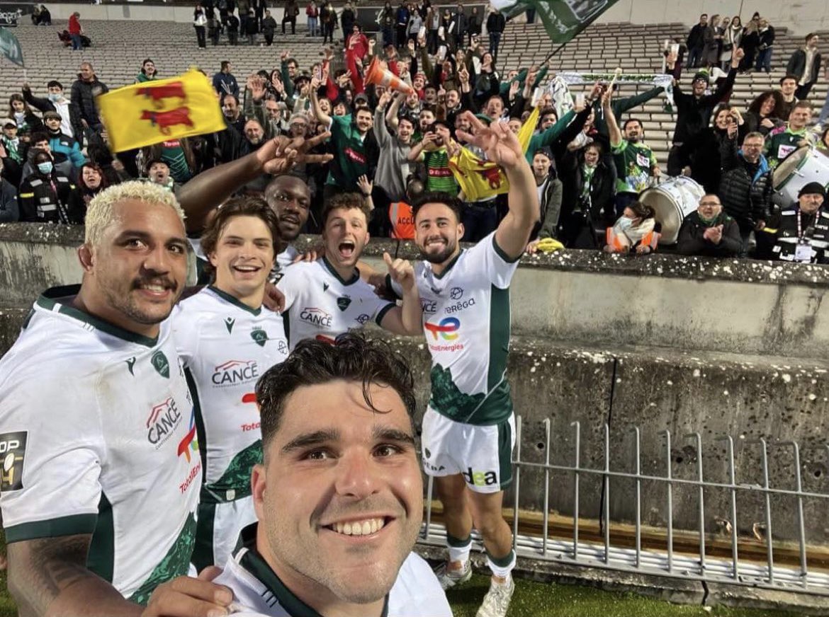 ADY_6433's tweet photo. Quelle victoire @SectionPaloise 😍🔥 https://t.co/RbgteCmeBY