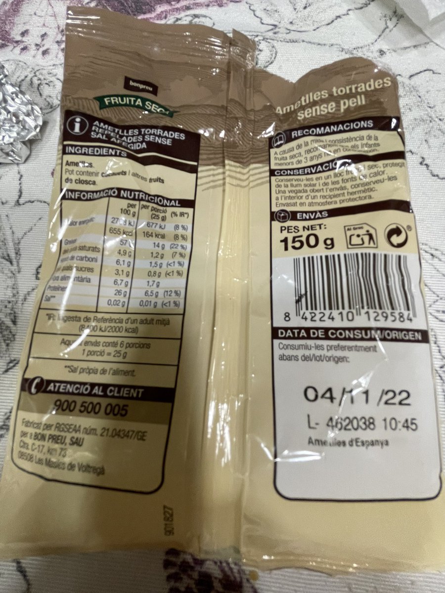 jaumexr's tweet photo. A veure, @bonpreuesclat, quin sentit té posar ‘ametlles d’Espanya’ a un producte fabricat a les Masies de Voltrega? #FemXarxa #Catalunya https://t.co/xgrti5I2Zl