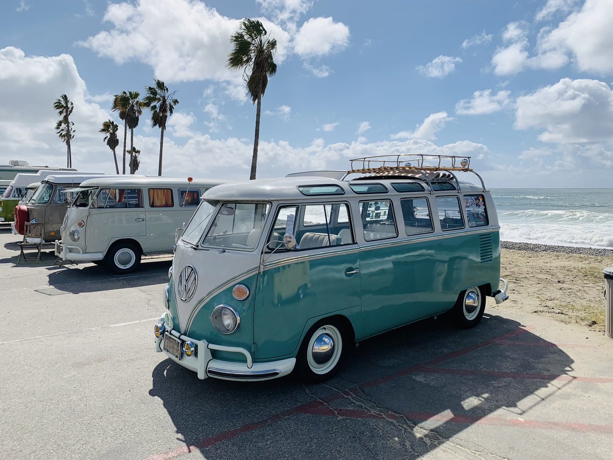 SanOBoardriding's tweet photo. Slow Saturday cruise #vwbus #SaturdayMorning #danapoint https://t.co/0WjtB65qeW