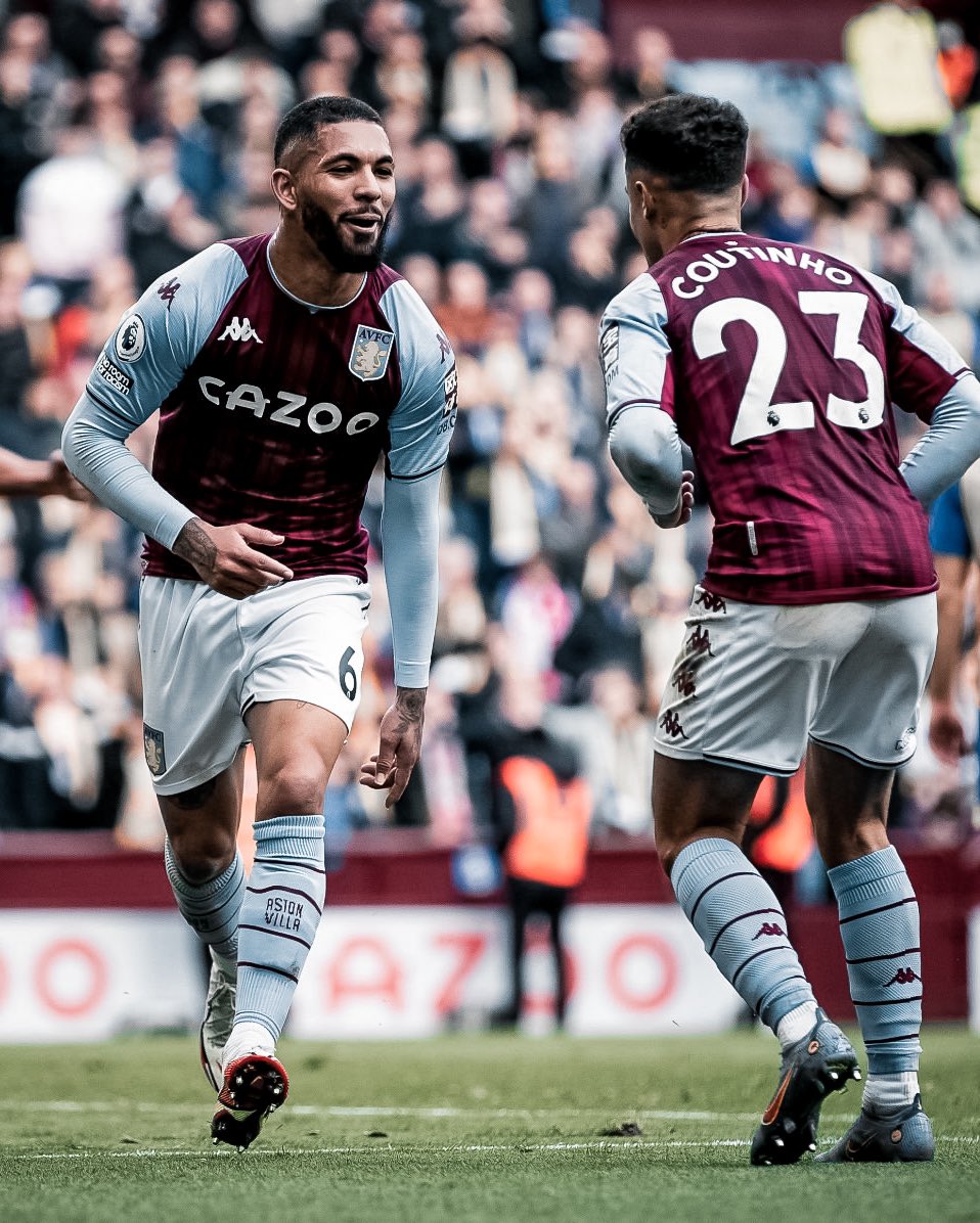 dgoficial's tweet photo. Muito feliz pela partida que nossa equipe fez, vamos continuar nessa pegada! @avfcofficial 
Made in Vasco da gama 👊🏾❤️ https://t.co/fVfM34l8Pf