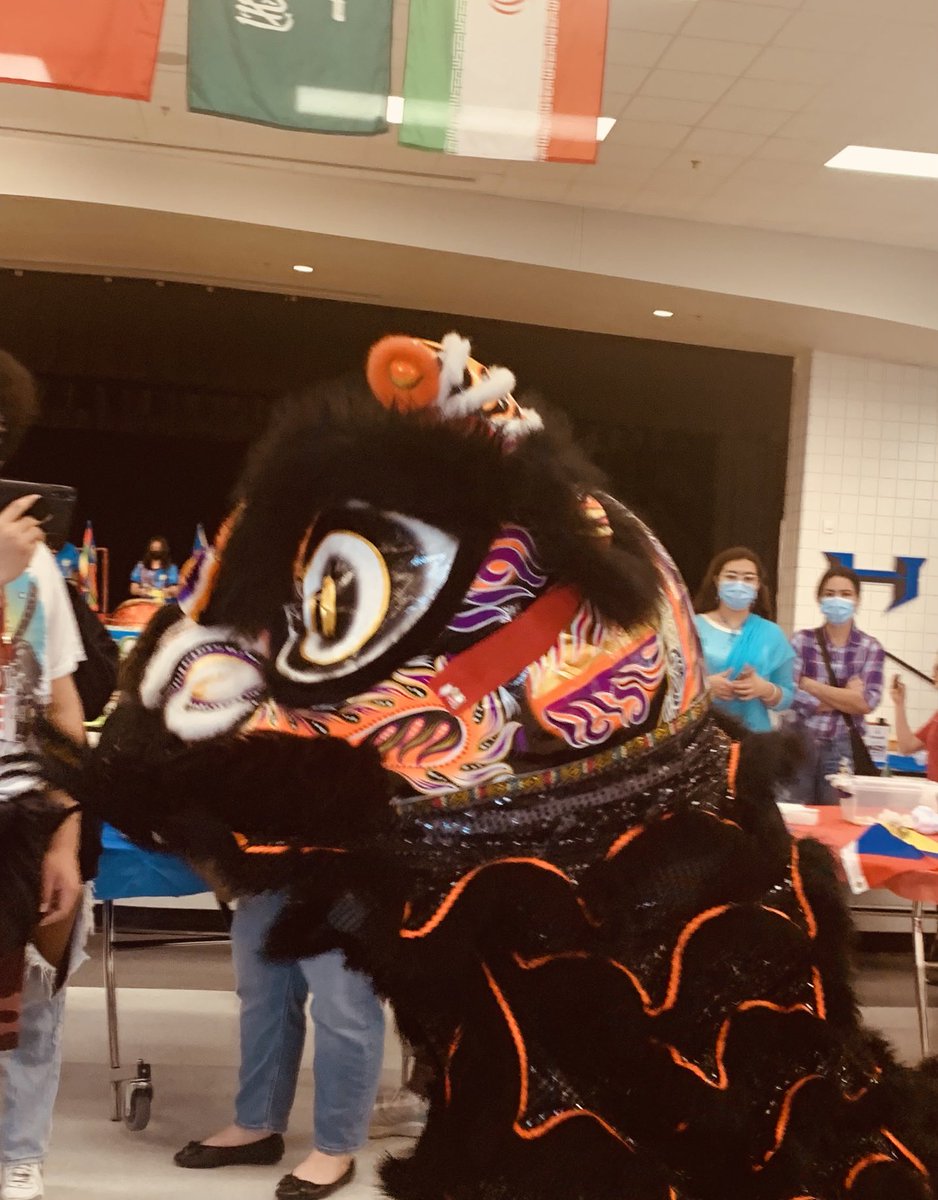 CrollChristy's tweet image. #hawkfest #hpnd wow!! #lisdculture Thank you ⁦@Amy_Boughton⁩ and ⁦@Wernekea⁩ for hosting an amazing experience!
