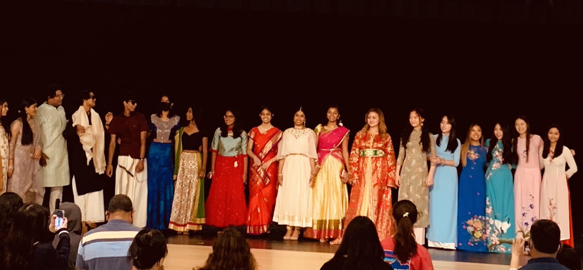 CrollChristy's tweet image. #hawkfest #hpnd wow!! #lisdculture Thank you ⁦@Amy_Boughton⁩ and ⁦@Wernekea⁩ for hosting an amazing experience!