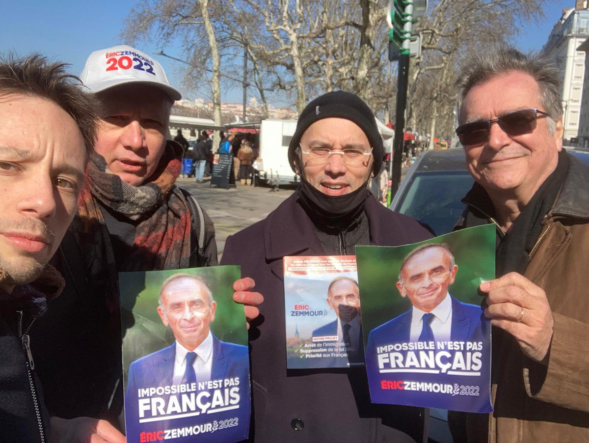 odelucenay's tweet photo. La troisième circonscription du Rhône de #Reconquête aux contacts des lyonnais sur tous les marchés.
Bravo les #conquerants ! https://t.co/nRpfW6L4RP