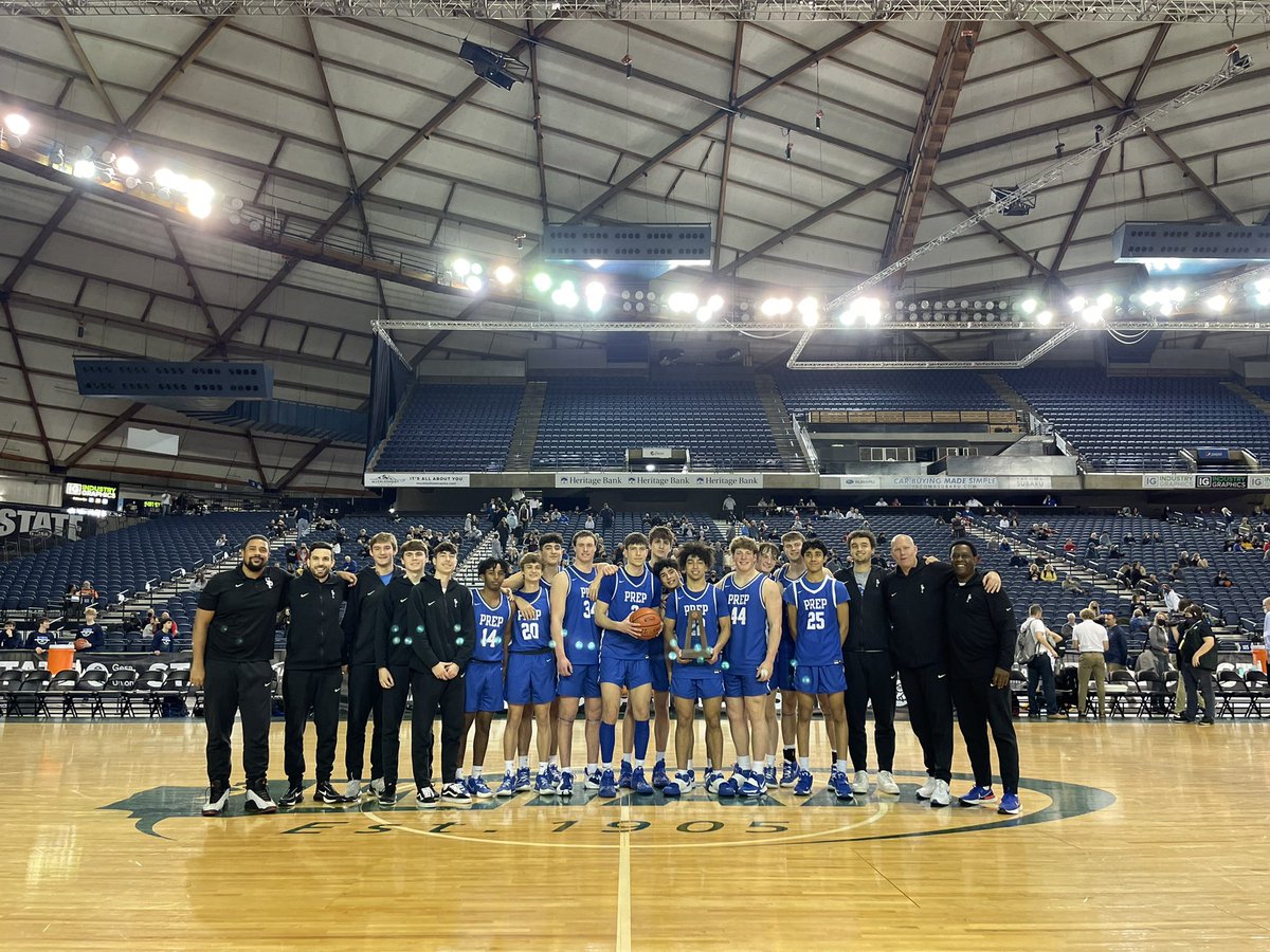 seaprepsports's tweet photo. Final: Seattle Prep takes home the 3rd place trophy following a 76-69 win over Mt Spokane.

Congratulations to the Panthers on a memorable season!

#rollPrep https://t.co/yT44hJGPID