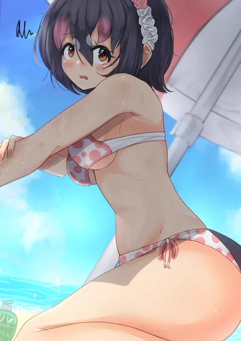 お題箱よりフルル水着

「てつだってぇ～」 