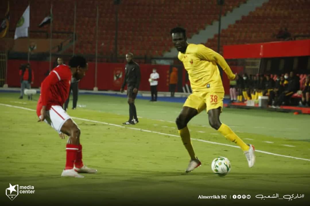 SUDANSPORT56's tweet photo. المريخ يخسر من الأهلي المصري بثلاثة أهداف مقابل هدفين سجل هدفي المريخ توني والسماني الصاوي وسجل للاهلي محمد شريف هدفين وهدف لعمرو السولية، ضمن مباريات دوري أبطال أفريقيا، بهذه النتيجة تجمد رصيد المريخ في 4 نقاط.

#الاهلي_المريخ_السوداني 
#دوري_أبطال_أفريقيا https://t.co/TRO5HgklEI