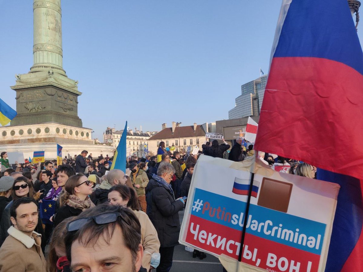 franakviacorka's tweet photo. All around the world, people are supporting Ukraine in the unjust and unprovoked war, started by Putin and his accomplice Lukashenka. They are war criminals, destroying schools, hospitals, and the homes of civilians. This war should end, and two dictators should end in The Hague. https://t.co/XZyQU0W4HI