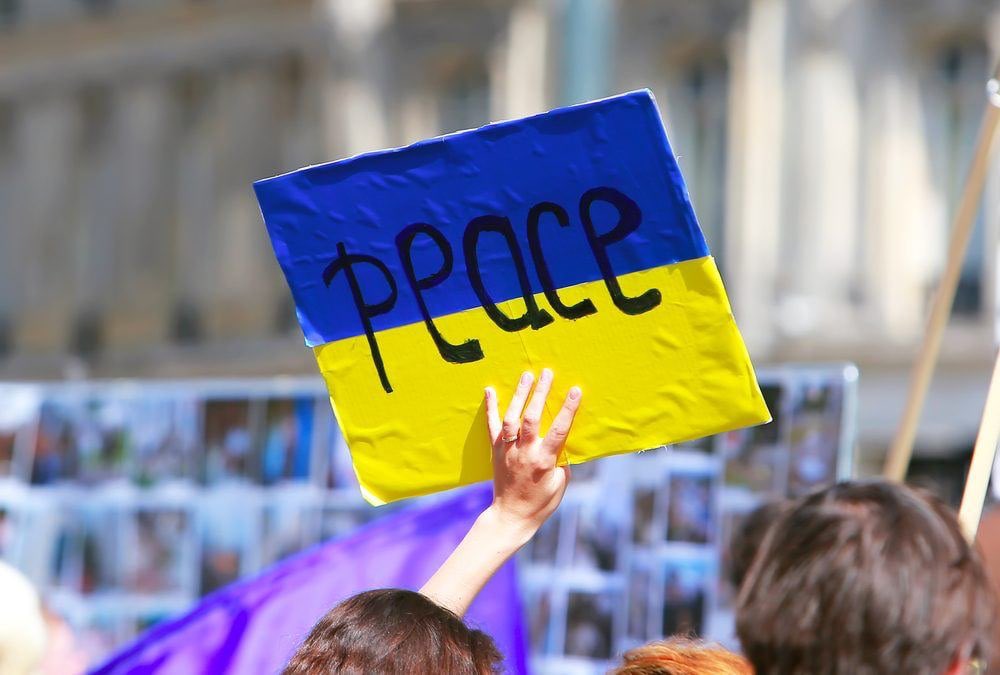 franakviacorka's tweet photo. All around the world, people are supporting Ukraine in the unjust and unprovoked war, started by Putin and his accomplice Lukashenka. They are war criminals, destroying schools, hospitals, and the homes of civilians. This war should end, and two dictators should end in The Hague. https://t.co/XZyQU0W4HI