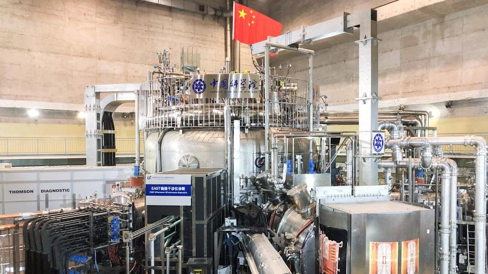 Erick_Danny_'s tweet photo. Chinese Fusion Reactor ;The EAST (Experimental Advanced Superconducting Tokamak)

'Artificial Sun' 

#SustainableCleanEnergy
#renewableenergy
#energy https://t.co/aEuaWVFqHn