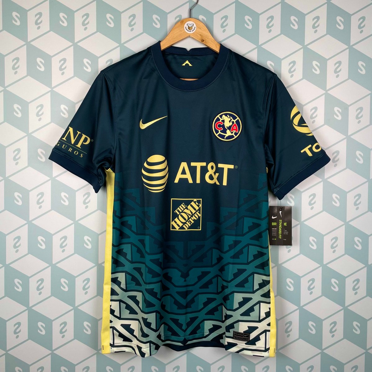 SurpriseShirts's tweet image. If Antony Elanga gets ON THE PITCH for Man United against Man City in the Manchester Derby today, we'll giveaway a surpriseshirts.co.uk Mystery Box! 🇸🇪

👇 How to enter
♻️ Retweet
✅ Follow Us

That's it! Good luck 🍀