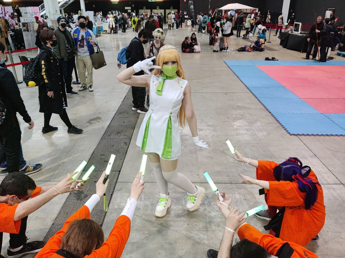 hannyakult's tweet photo. The best wotas of the ~*~GALAXY~*~ 

@wotoradan https://t.co/yyzqxmWLiT