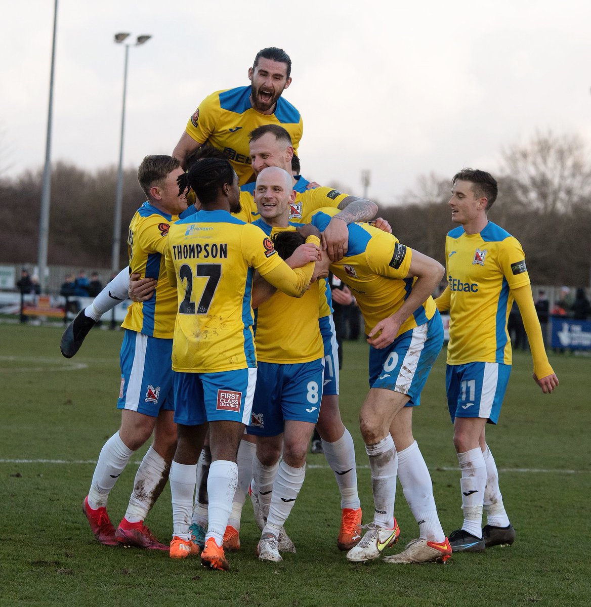 Another big 3 points 👏🏻 Love it  <a href="/Jake_Lawlor/">Jake Lawlor</a> 💛💙 <a href="/Official_Darlo/">Darlington FC</a>