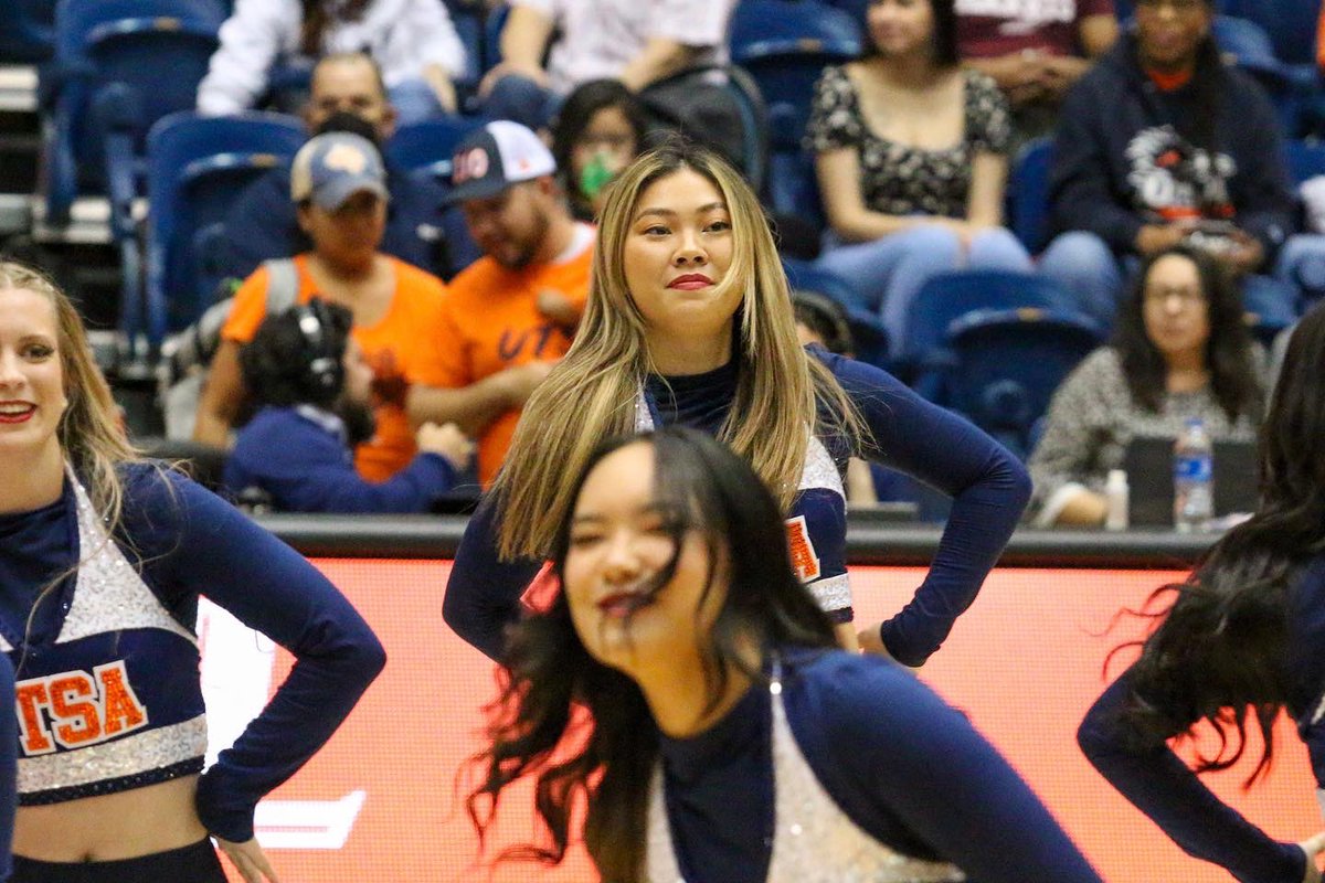 JoeAleman's tweet photo. #birdsup @utsambb @utsapom  @utsasosa https://t.co/sXfaURLN2r