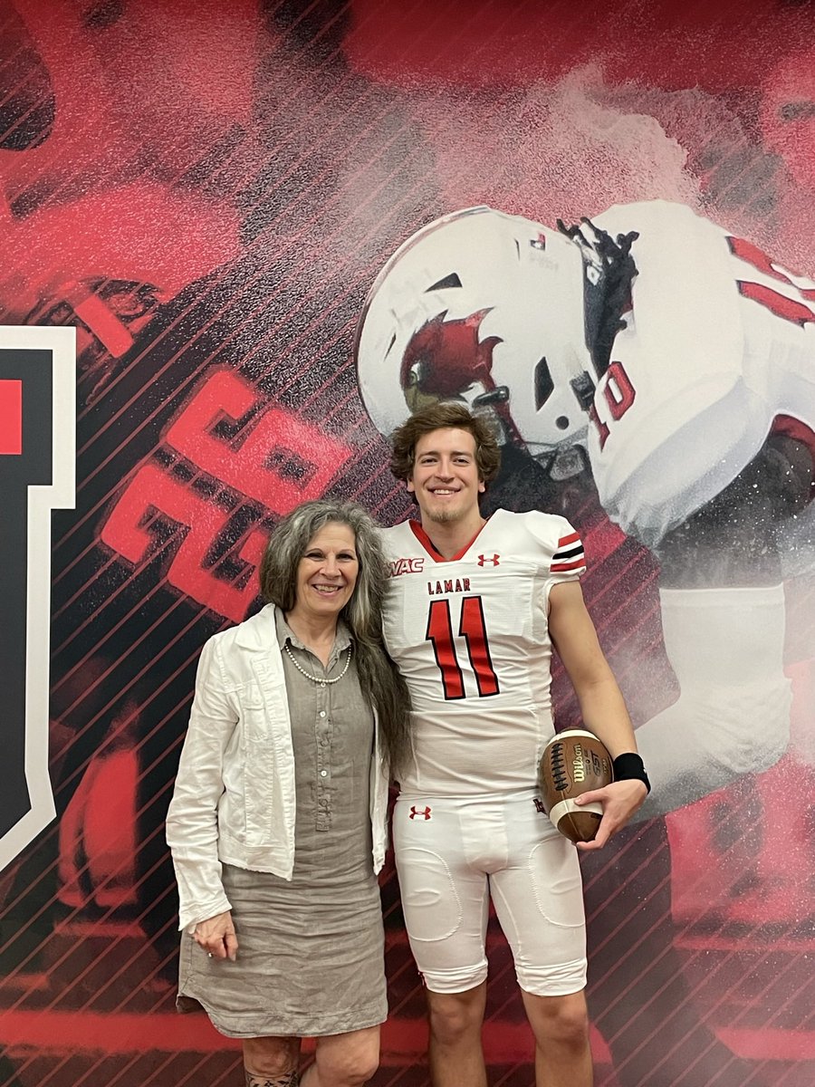 Had a great time visiting Lamar University this weekend!! Thanks @coachmertensLU <a href="/JacksonEskierka/">Jackson Eskierka</a> <a href="/CoachPCovington/">Patrick Covington</a> <a href="/blane_morgan/">Blane Morgan</a> <a href="/LamarFootball/">Lamar University Football</a>
