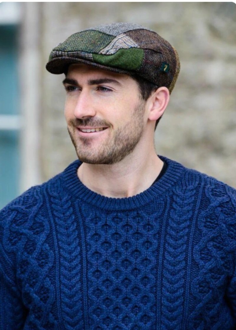 UrbanCountryCh1's tweet photo. Another Stunning Mens cap! 

100%wool made in Ireland #tweed #mensfashion #caps #hats #mensclothing #countryclothing #patchwork #tweedcap https://t.co/wHUsehomma
