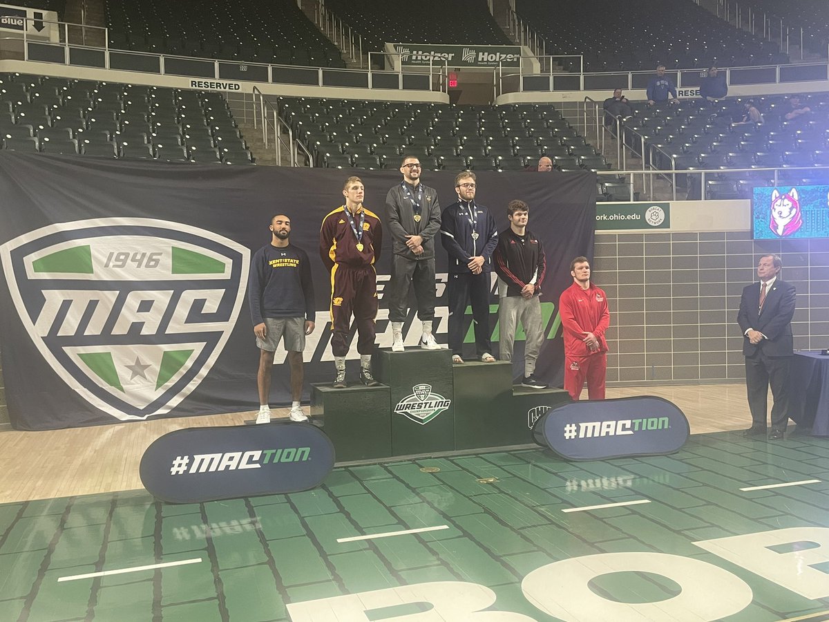 SIUEWrestling's tweet photo. MAC Championship Place Winners.
- 125 Austin Macias 8th
- 133 Aaron Shulist 6th
- 141 Saul Ervin 6th
- 149 Caleb Tyus 8th
- 184 Sergio Villalobos 8th
- 197 Ryan Yarnell 4th
- 285 Colton McKiernan 5th
#RTGContinued https://t.co/0yV2ahHw5n