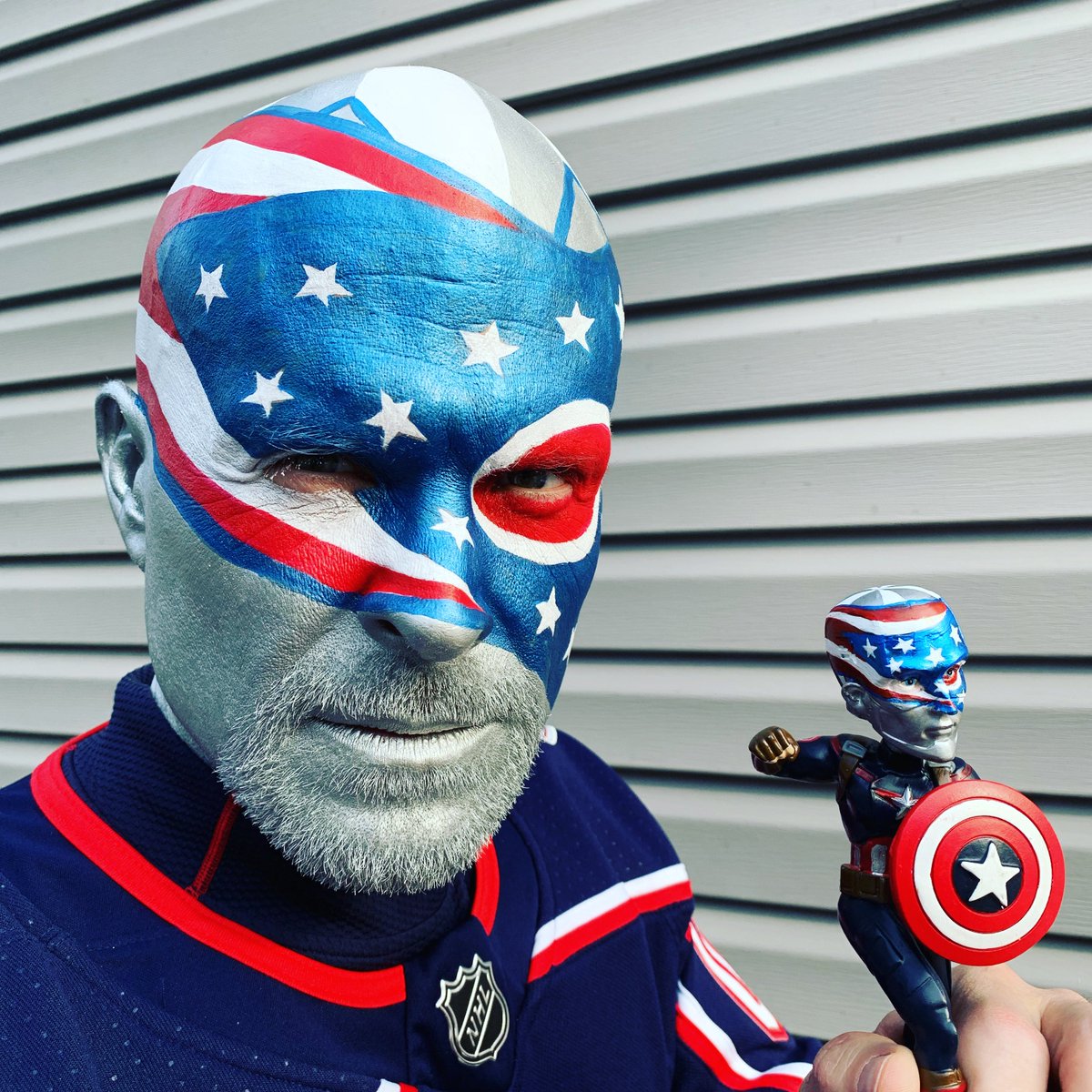 captain_jacket's tweet photo. Captain Blue Jacket Bobblehead night!!! Just kidding……. Nash Night 61 Let’s go Jackets!! @BlueJacketsNHL @BlueJacketsPR @NHL #cbj #ricknash https://t.co/J4kISefprY