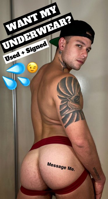 👅 https://t.co/W6txB5ZBJZ<a href="/tag/thirsty"class="tags"><span>#thirsty</span></a>