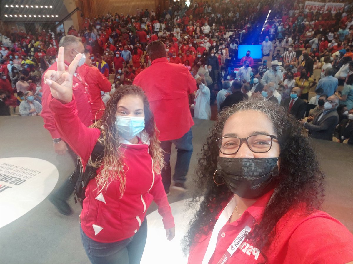 d_guzmanl's tweet photo. Comenzó nuestro Voto Congreso @PartidoPSUV  y IV Congreso @JuventudPSUV https://t.co/DsqWfcDbCd