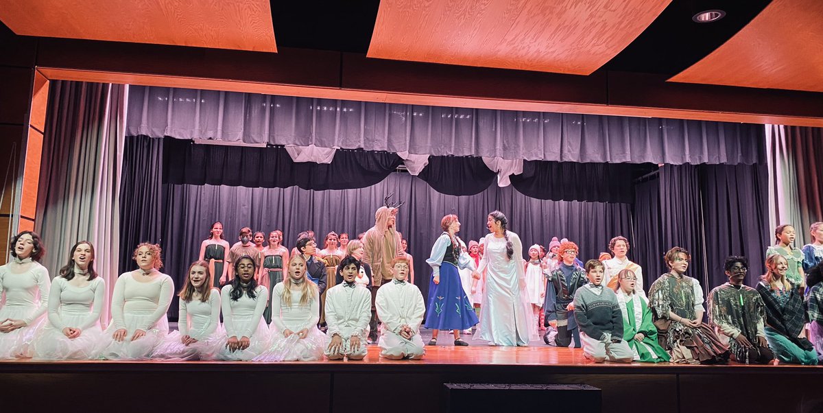 Frozen Jr. was incredible! And it included many of our multi-talented athletes/performers. Congratulations to everyone involved!