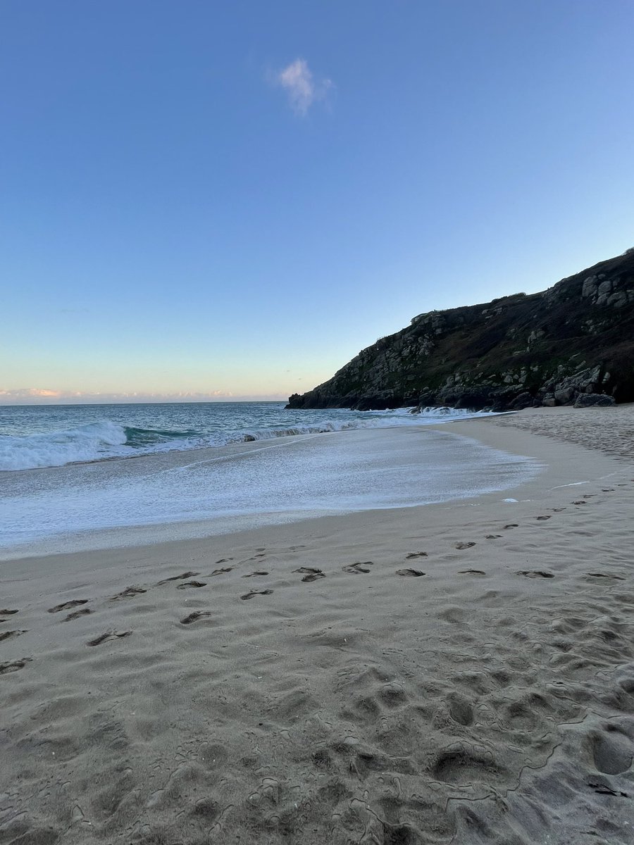 Beautiful afternoon on the beach. Wave watching. #StLevan #Porthcurno #cornwall @beauty_cornwall @StormHour @BBCCornwall @metoffice @GetMeToCornwall @Intocornwall