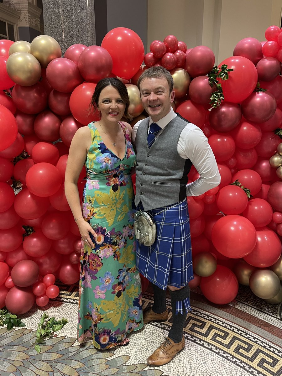 MuzMcMillan's tweet image. Fantastic night at @ArdgowanHospice #rubyball so far. Out with this wee beauty @aly_mcmillan with my @Morton_FC kilt 🏴󠁧󠁢󠁳󠁣󠁴󠁿⚽️😍
