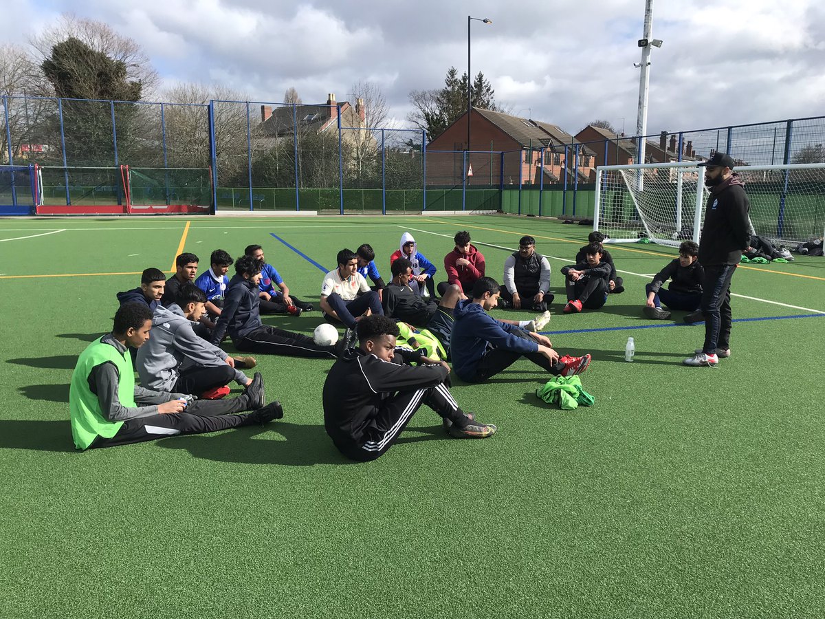 01Khattak's tweet photo. BYSA recreational Saturday morning session kids all out having a great time want to get involved playing or volunteering get in touch #bysa_fa https://t.co/7Ig4i8kLMB