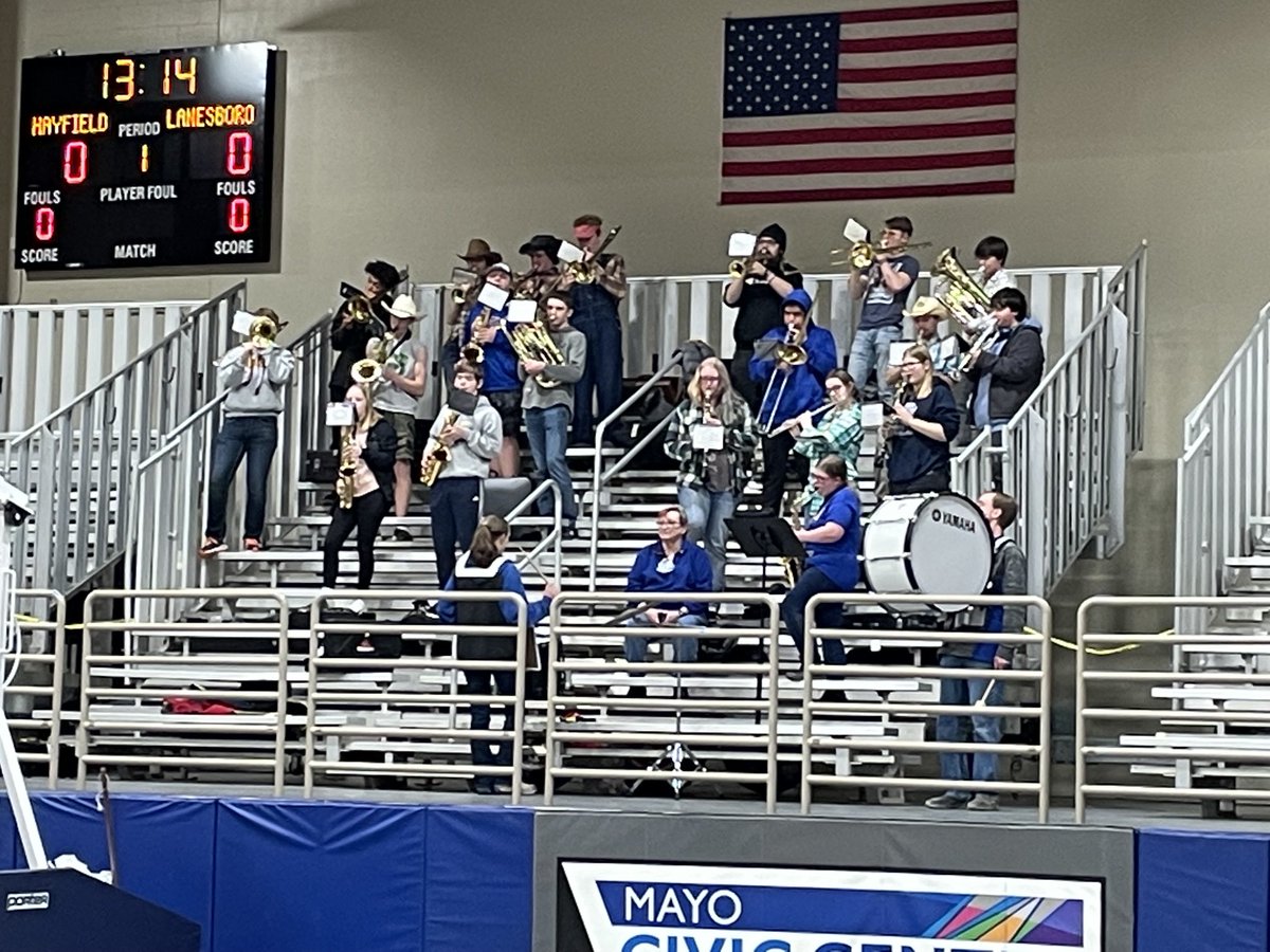 GordyKosmo's tweet photo. Hayfield band is sounding AWESOME in Mayo Civic Auditorium in Rochester.  Hayfield girls take on Lanesboro Burros in Section 1A semifinals. I’ll have call at 3:50 on KDHL 920 AM, 97.9 FM and FREE KDHL app. https://t.co/gNy4gvYIsB
