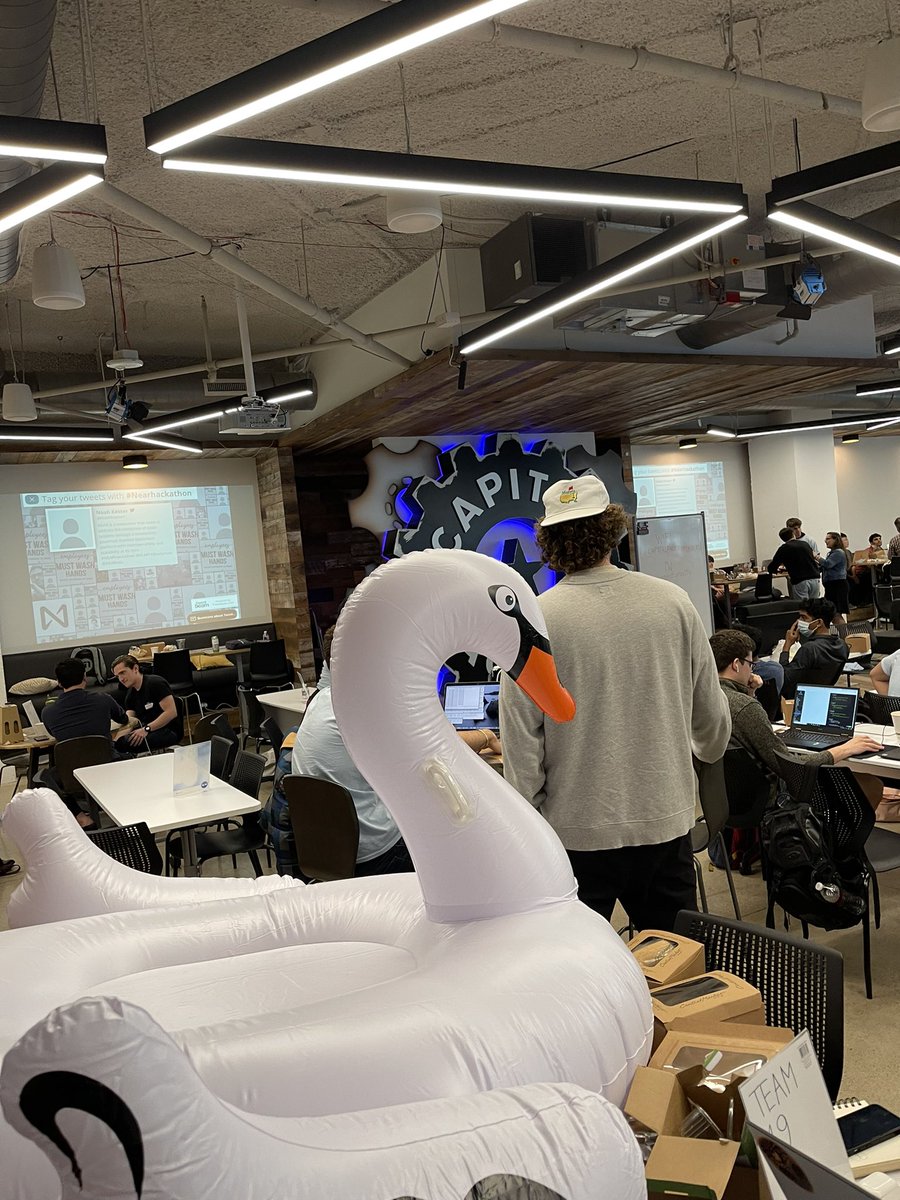 bevy_fund's tweet photo. Swan_DAO is at #NEARHackathon https://t.co/5eByqo3ZEZ