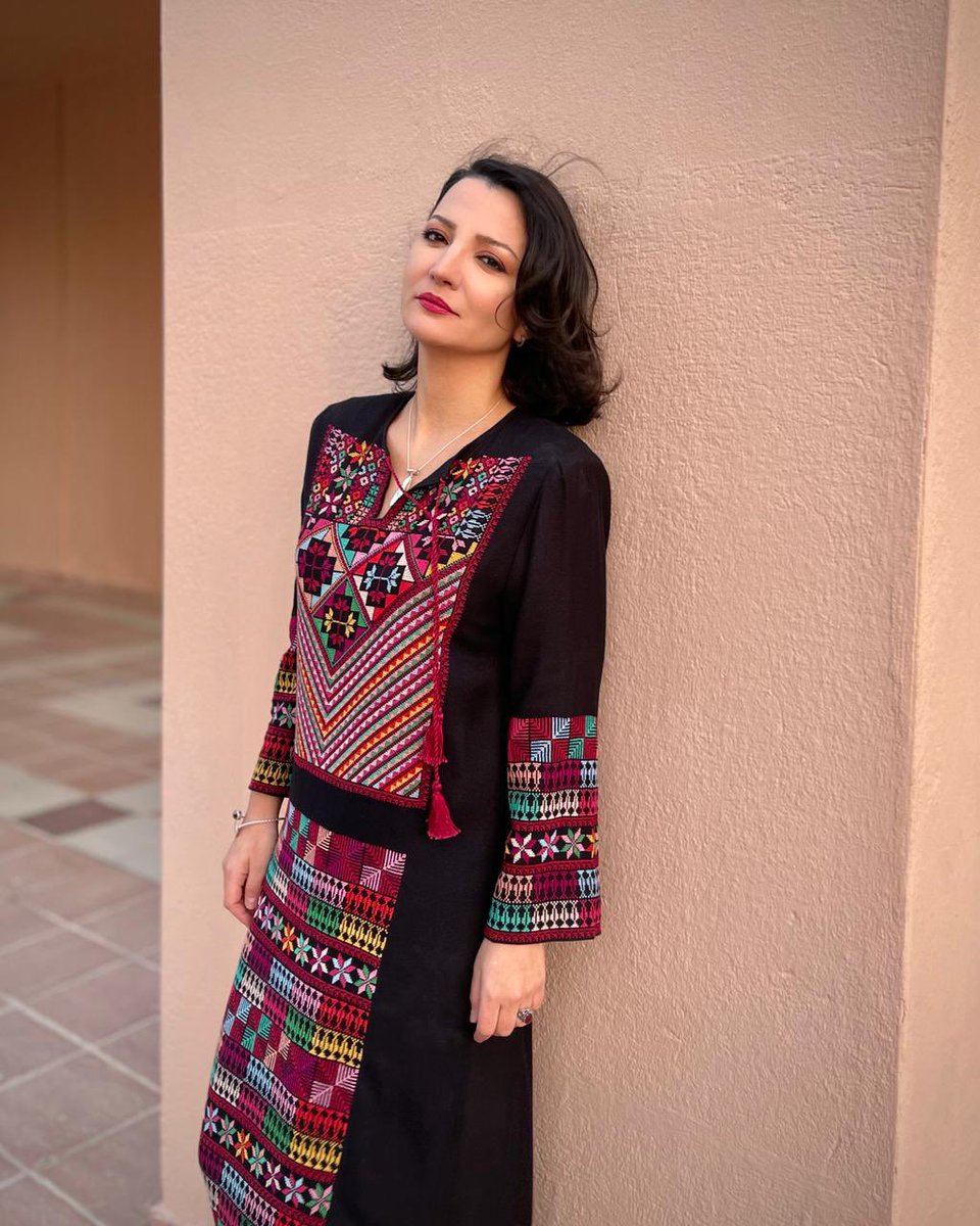ghadaoueiss's tweet photo. While ignoring the human rights of Palestinians,the West defended quickly the hr of #Ukrainians.
Israel a colonial-settler state seeks to erase Palestine from historical memory thru cultural theft &amp;appropriation of the Palestinian thobe&amp;embroidery.
#MyHistoricalThobe
#ثوبي_تاريخي https://t.co/v02JFFrLik