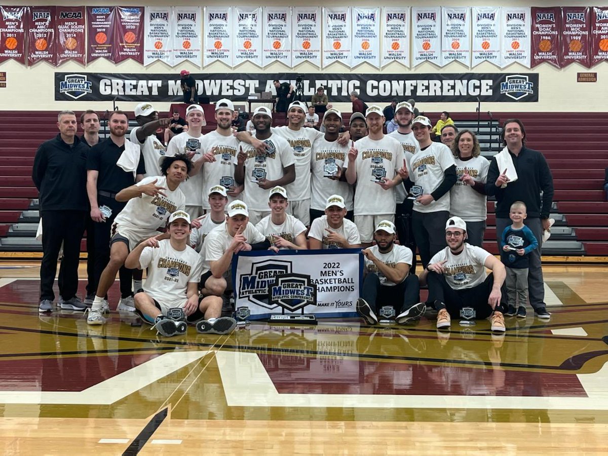 WalshCavsHoops's tweet photo. Your 2022 GMAC Tournament Champions!

Walsh: 76
Cedarville: 62 

The Cavaliers have won 3 @GreatMidwestAC athletic conference titles in the past four years. 🏆🏆🏆

#GoCavs #Champions https://t.co/V1vLhQUlnd