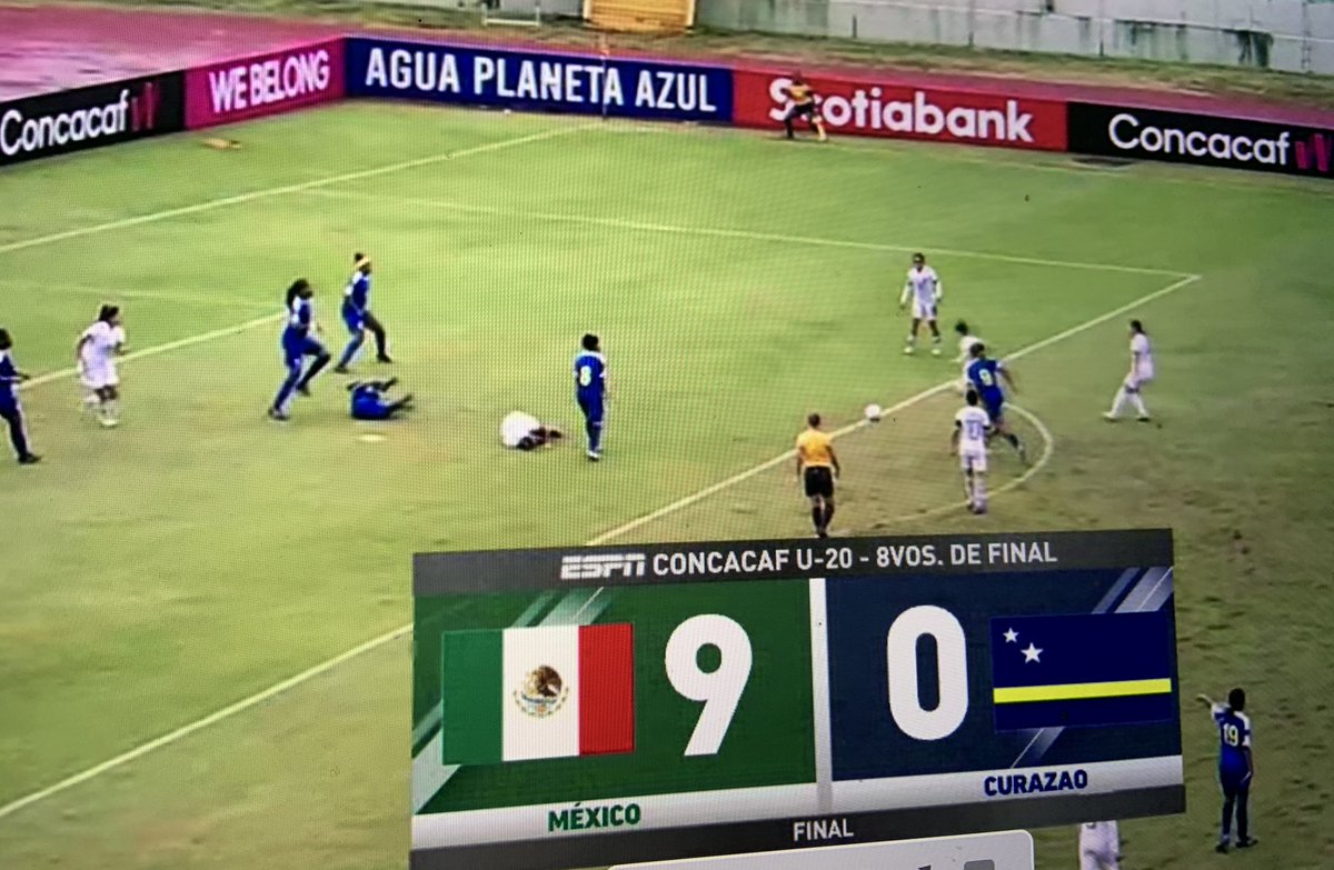 Larita_511's tweet photo. Un partido lleno de goles nos tocó junto a @CrisAlexESPN #ConcacafW #ConcacaU20
@Miseleccionfem avanza a los 4tos de final al vencer a #Cuarazao #xESPN https://t.co/F6RA52jbEN