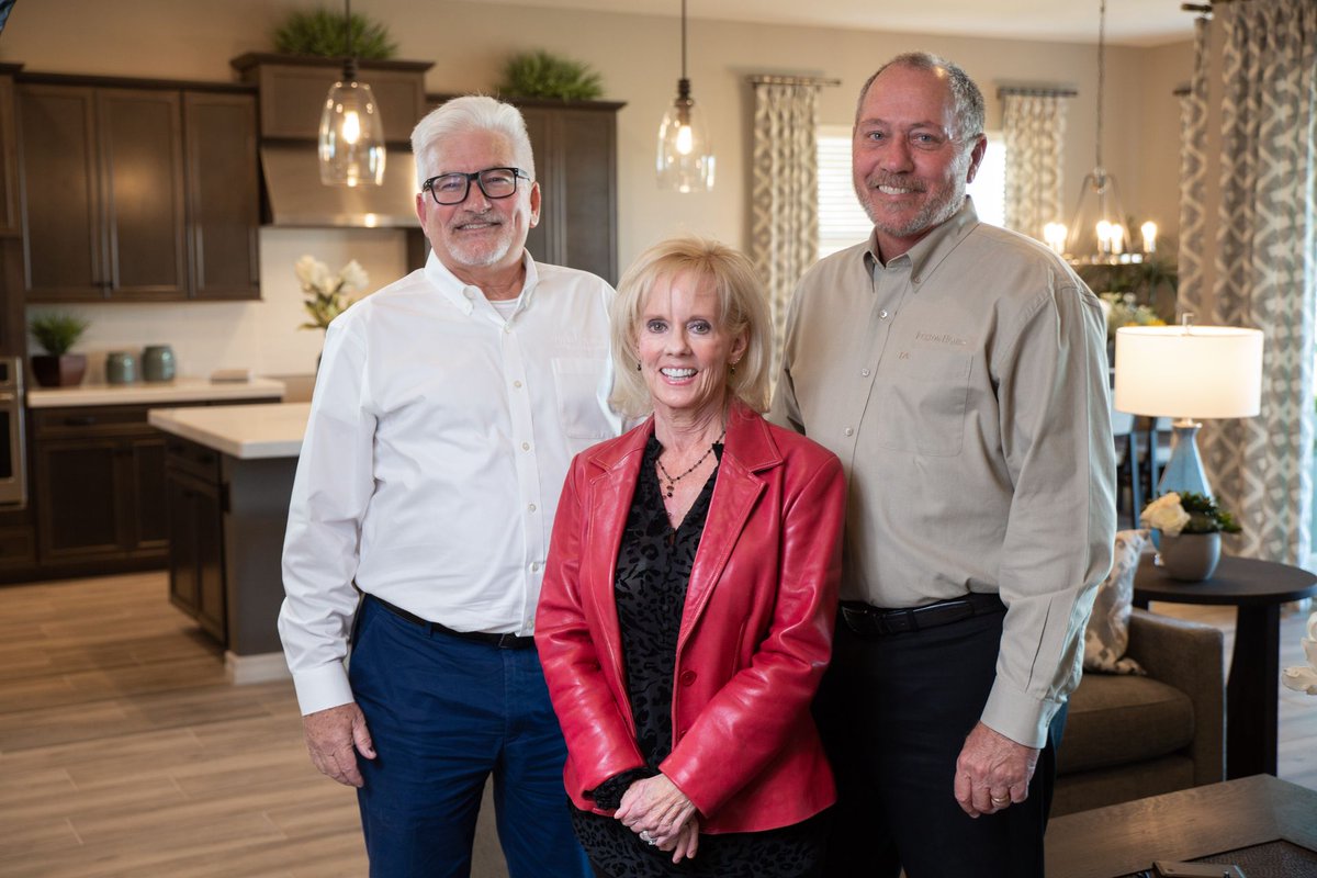 fultonhomes's tweet photo. What does it take to be part of the Fulton Homes salesforce? Our incredible sales team is full of talent, dedication and knowledge of their craft. Learn just how they’ve done it for over 20 years: https://t.co/3LnPK6hd71
#phxhomes #azhomebuilder #ProudToOwn #salesforce https://t.co/pGNDRbpOOp