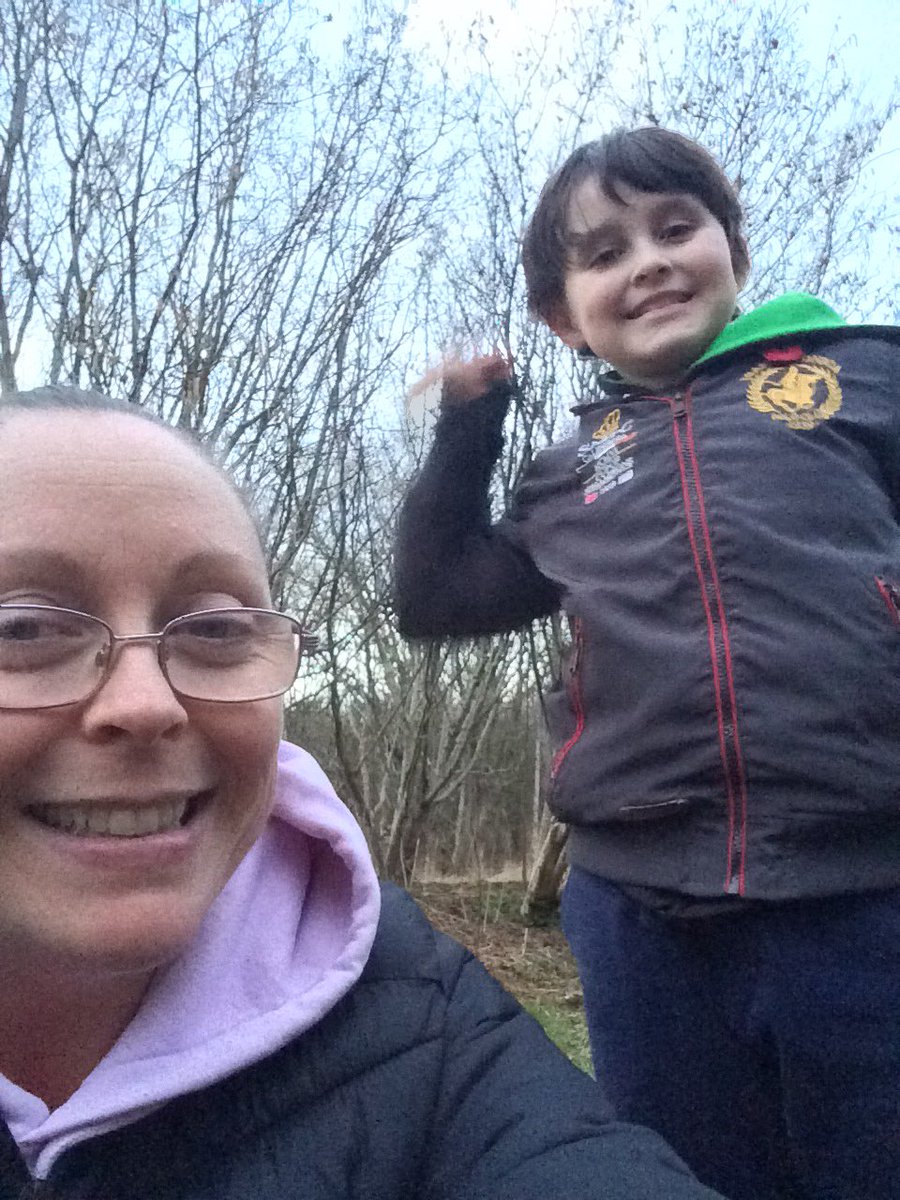 ElaineJessie's tweet photo. Started up our walks again and it was so good to get out into nature again 🌱🌷Absolutely shattered now 😴 #backintonature #naturewalks #SpringIsComing #familytime https://t.co/0qRUhjqdNK