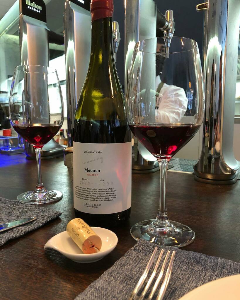 acme_ESP's tweet photo. #casamontepío #espadeiro @treze_restaurante https://t.co/K280I1HNaK https://t.co/fAn0ZSDs9m
