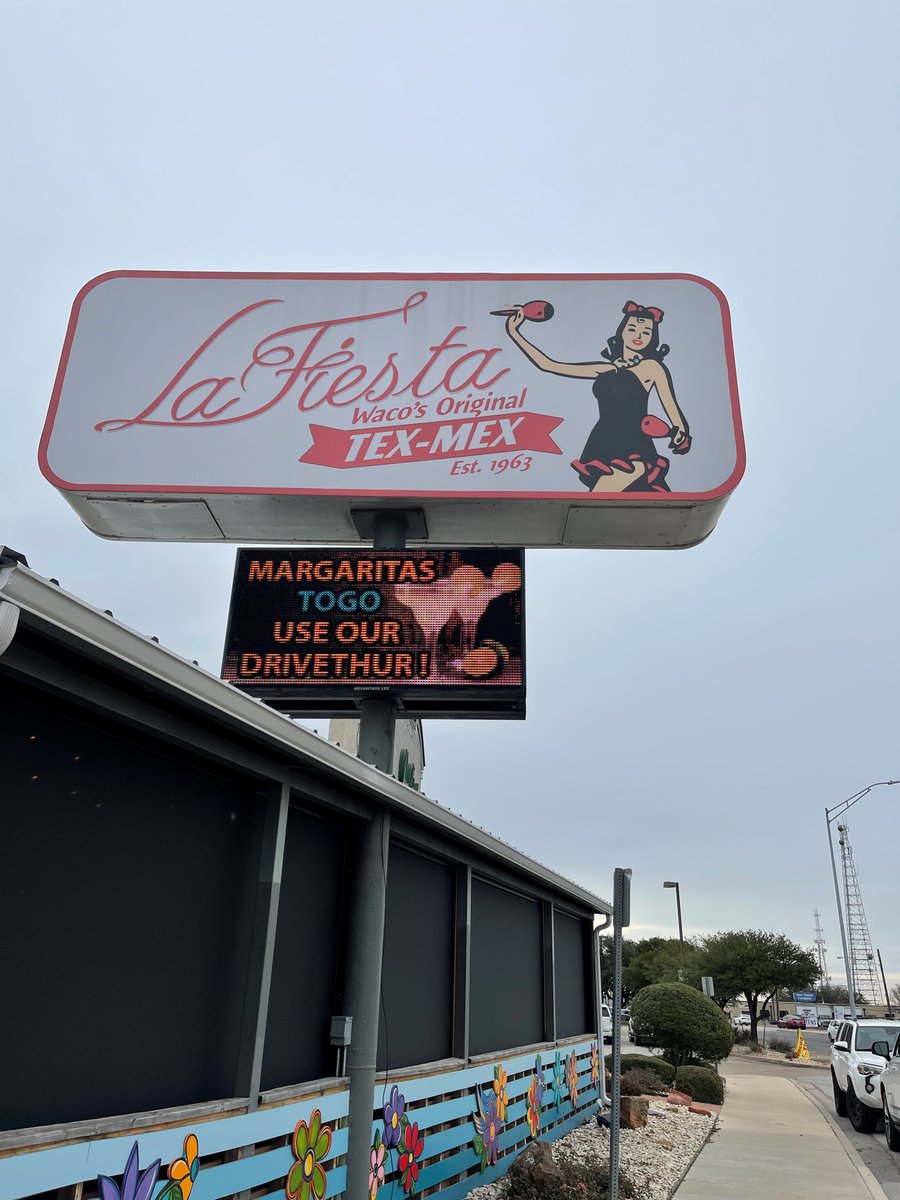 LaFiestaTX's tweet photo. Get your La Fiesta favorites to go in our drive thru! Get your margarita with food purchase!

See you soon!

#WacoTX | #WacoFood | #WacoRestaurants | #KnowWaco https://t.co/KsFLabg9aE