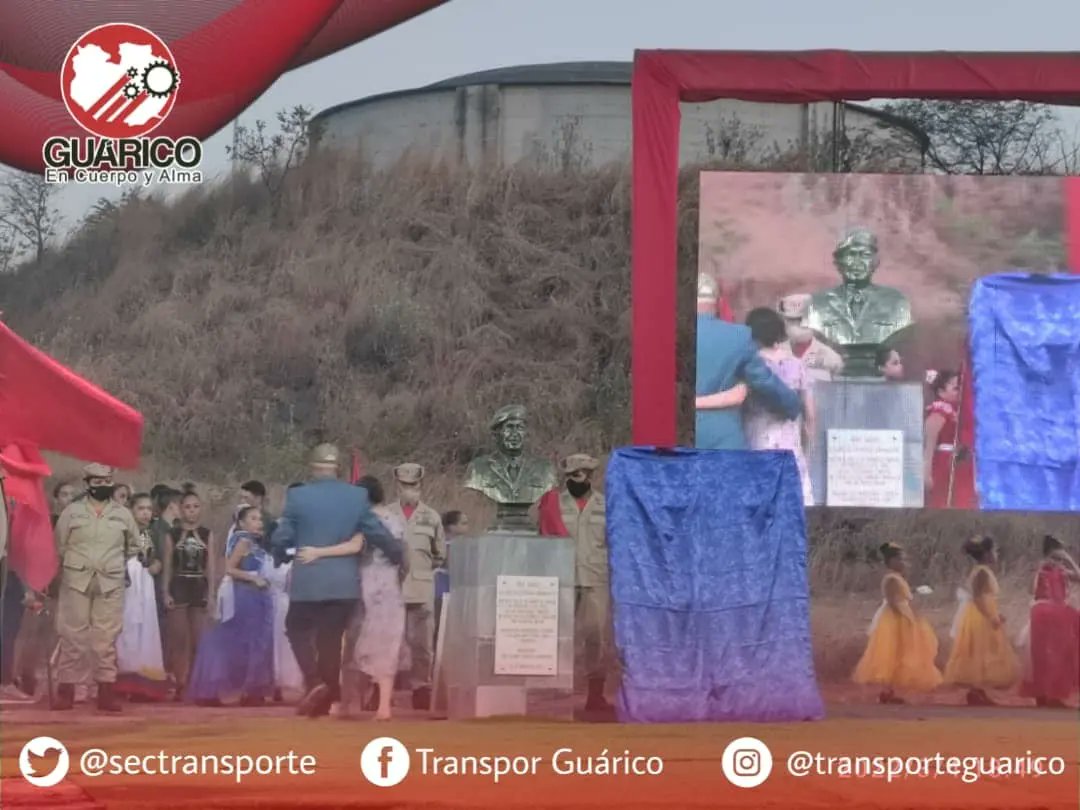 La <a href="/Sectransporte/">Secretaría de Transporte</a> estuvo presente en el evento cultural dónde homenajearon al gran líder de la revolución Bolivariana cumpliendo con el compromiso de mantener vivo su legado #ChávezVive.
<a href="/josemvasquez/">José Vásquez</a>

#ConductoresDeEsperanza
#TransporteGuárico
#EnCuerpoYAlmaPorGuárico