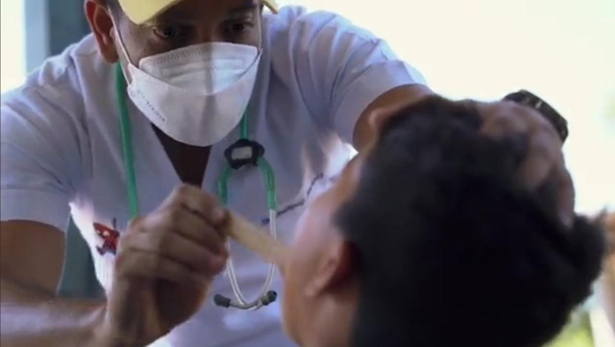 DiarioLaGaceta's tweet photo. #Saludd | Equipos de médicos y enfermeras brindaron asistencia a los niños y niñas. Algunos fueron inmunizados contra el #COVID19. https://t.co/mKw8tXa1Jv