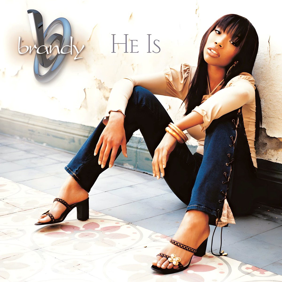 branuhq's tweet photo. 20 years ago today, @4everBrandy released “Full Moon”. https://t.co/hByt4hVFJ1